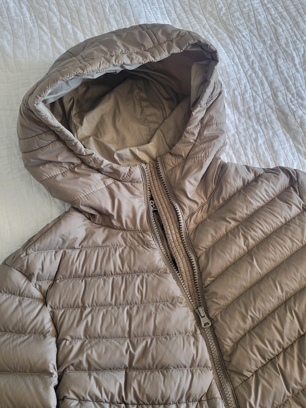 Lands' End Women's Tall Packable Light Down Puffer Jacket in Taupe